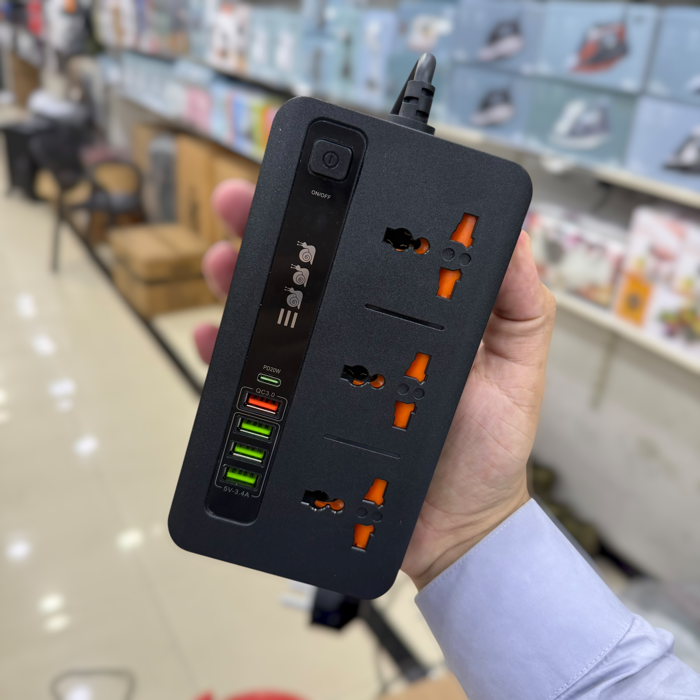Good Quality Fireproof Extension Board with USB Ports