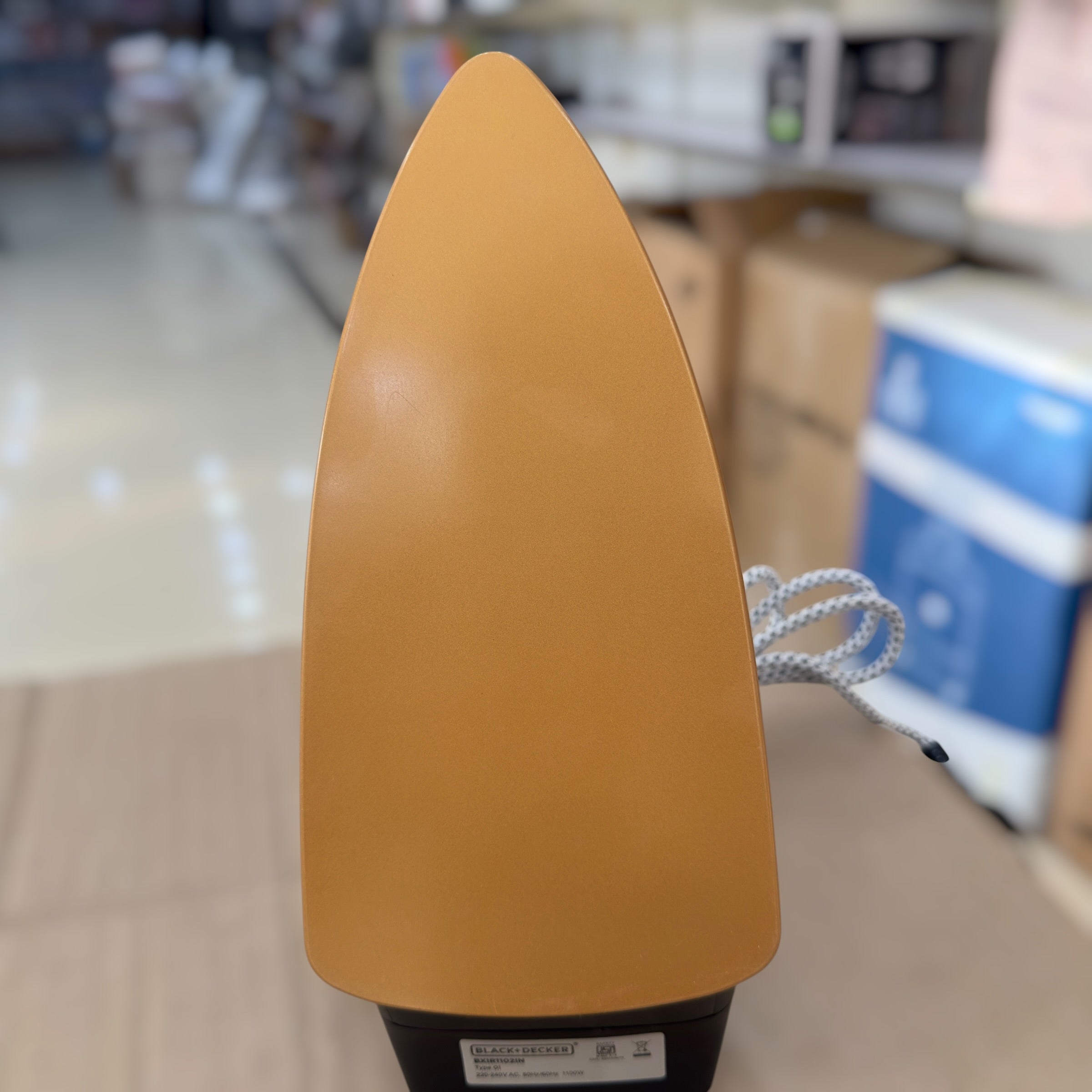 BLACK + DECKER Dry Iron