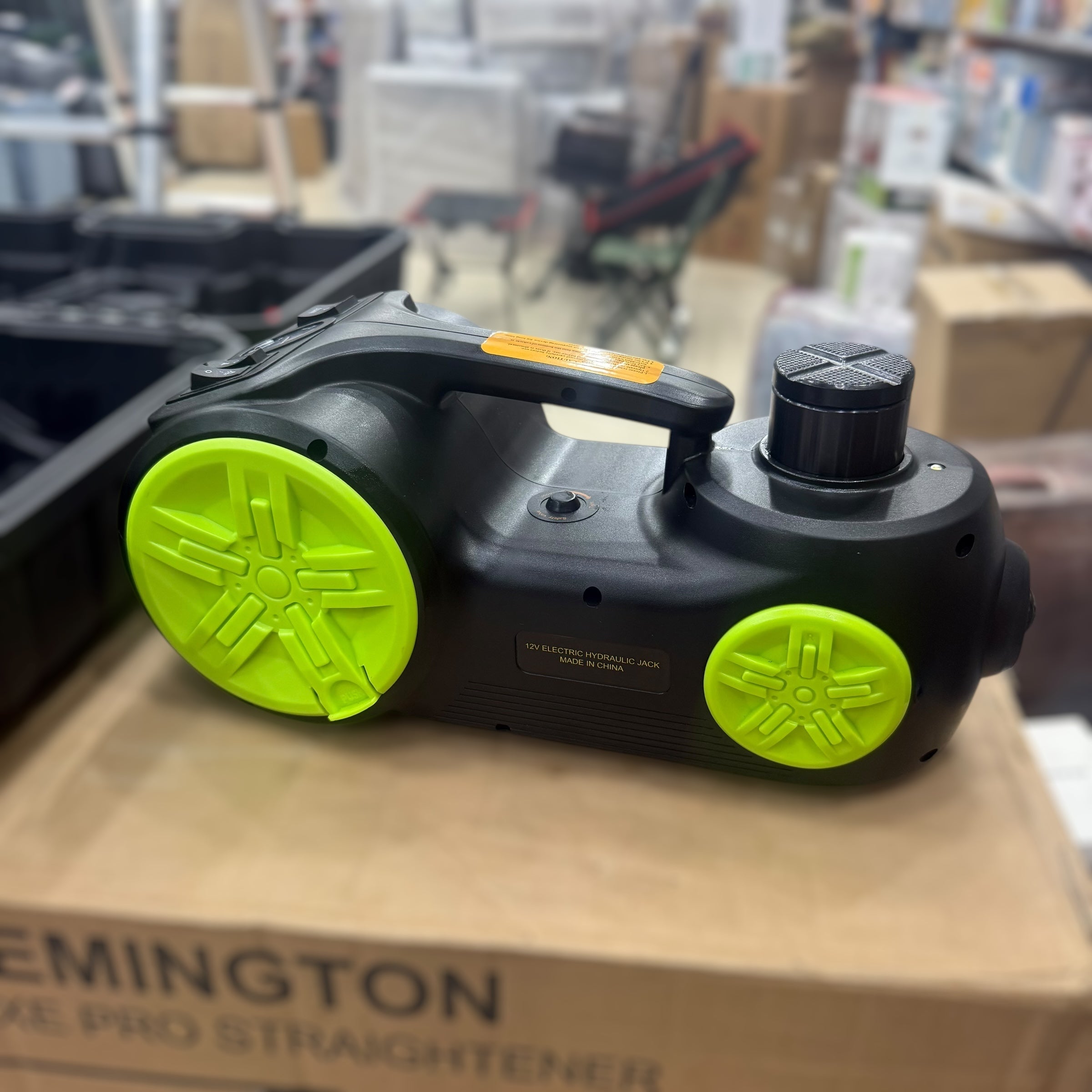Electric Hydraulic Jack , Wrench & Tyre Inflator