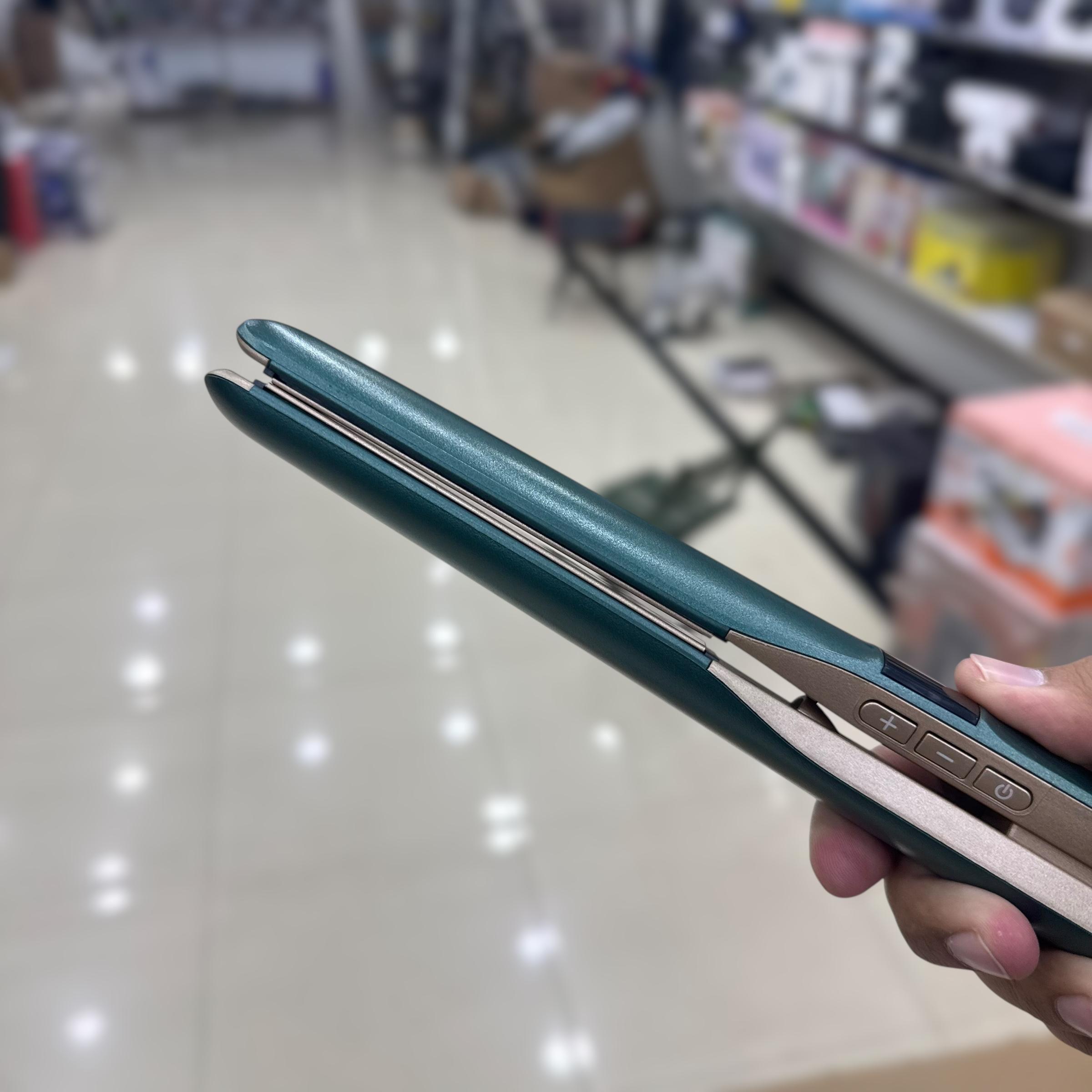 Povos Digital Hair Straightener