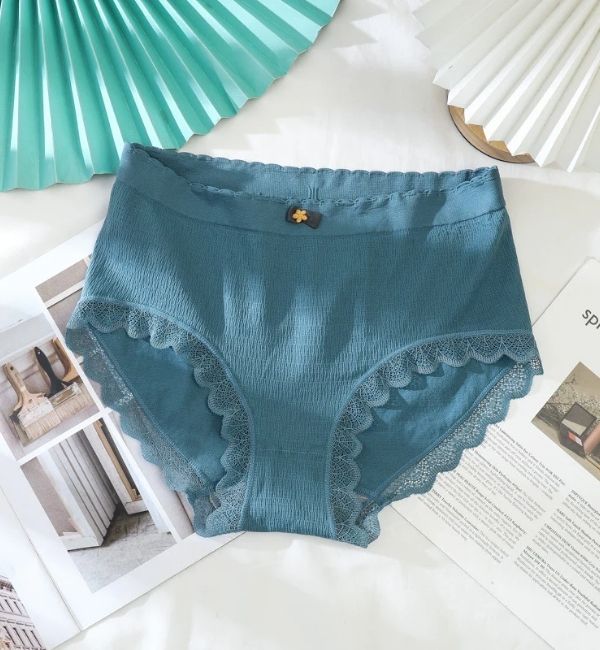 Pack of 4 Bow Style Underwear